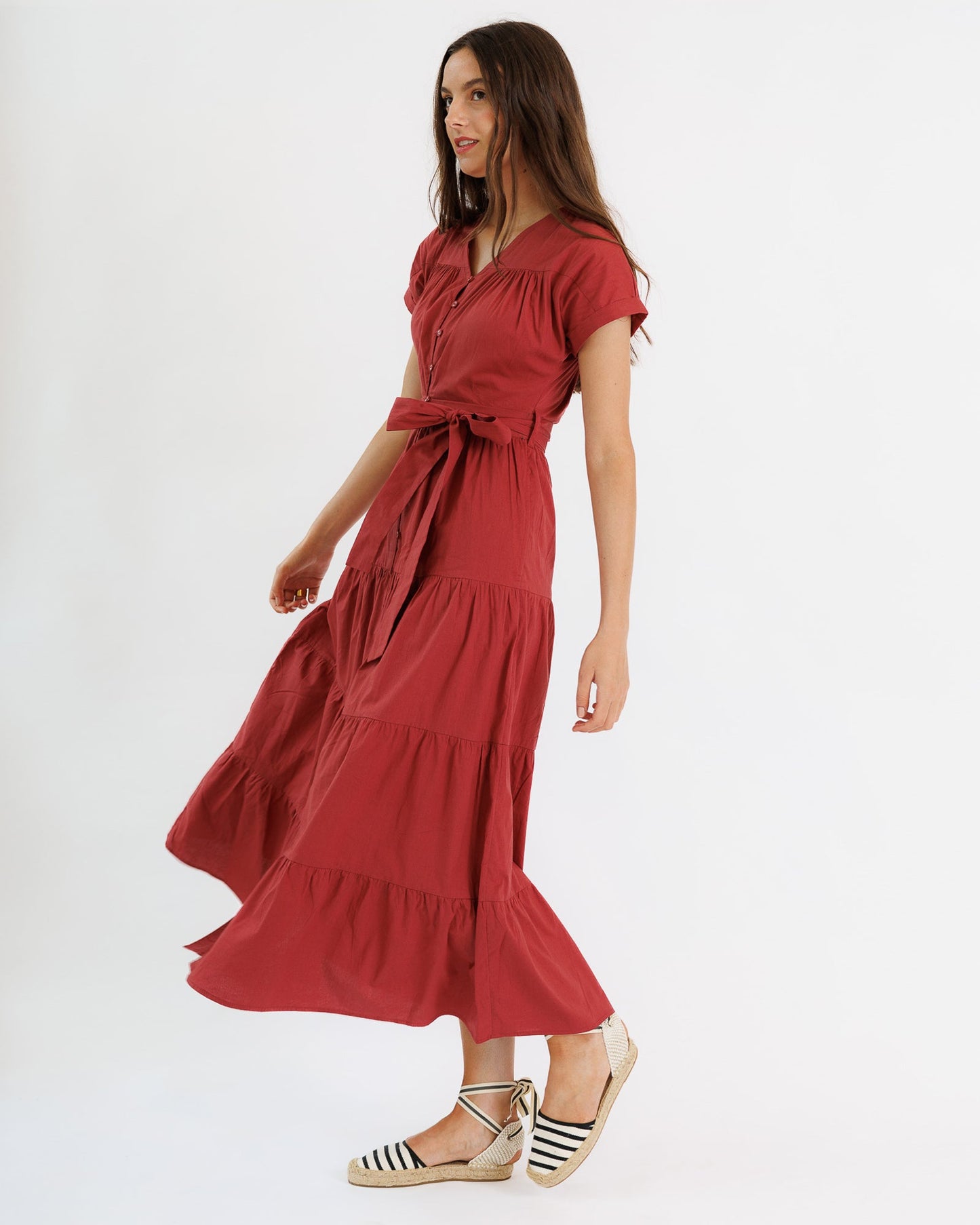 Vestido Dina Downeast de algodón con corte en A y cuello en V y botones