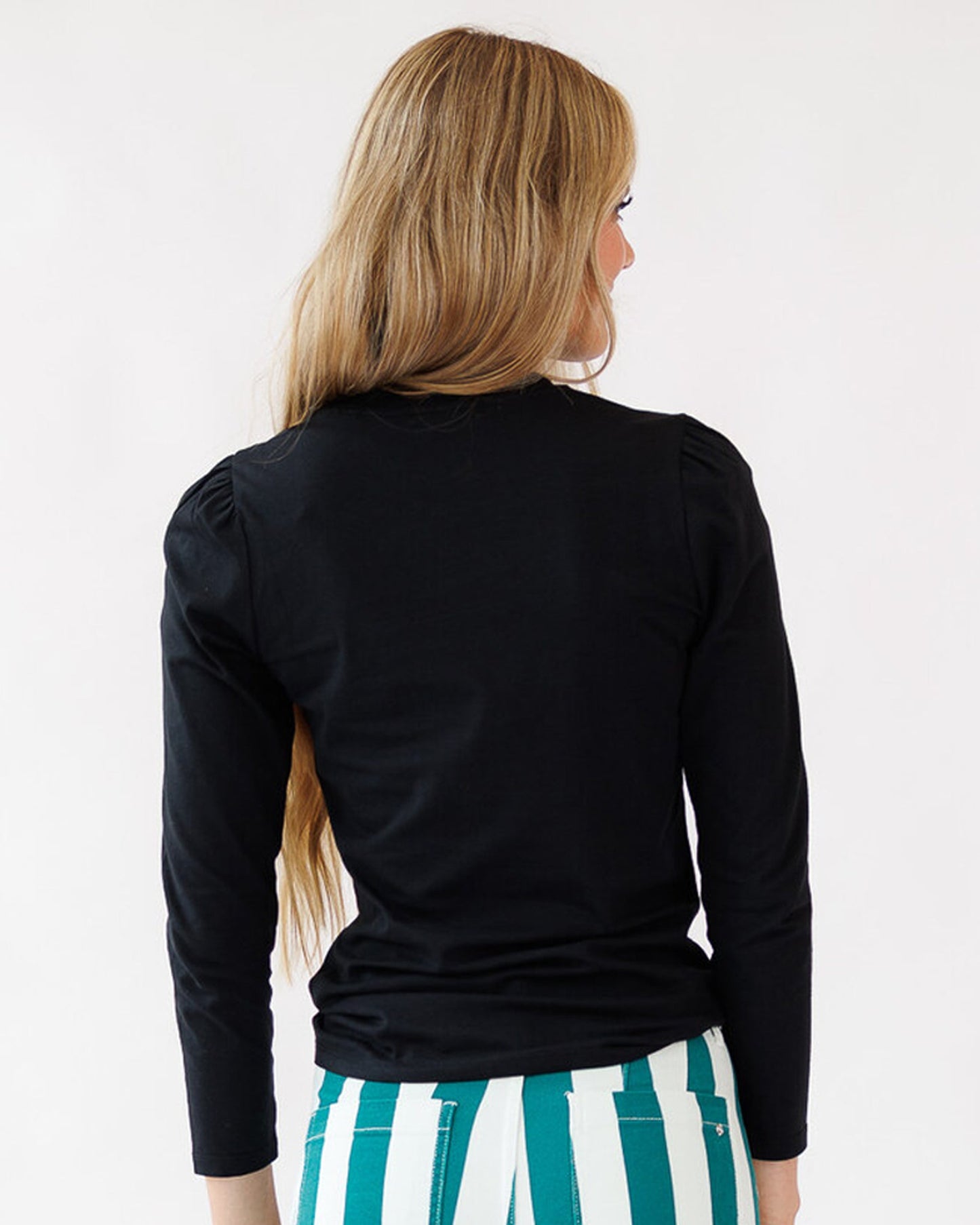 Three Quarter Sleeve Tee With Gathered Shoulders Spandex