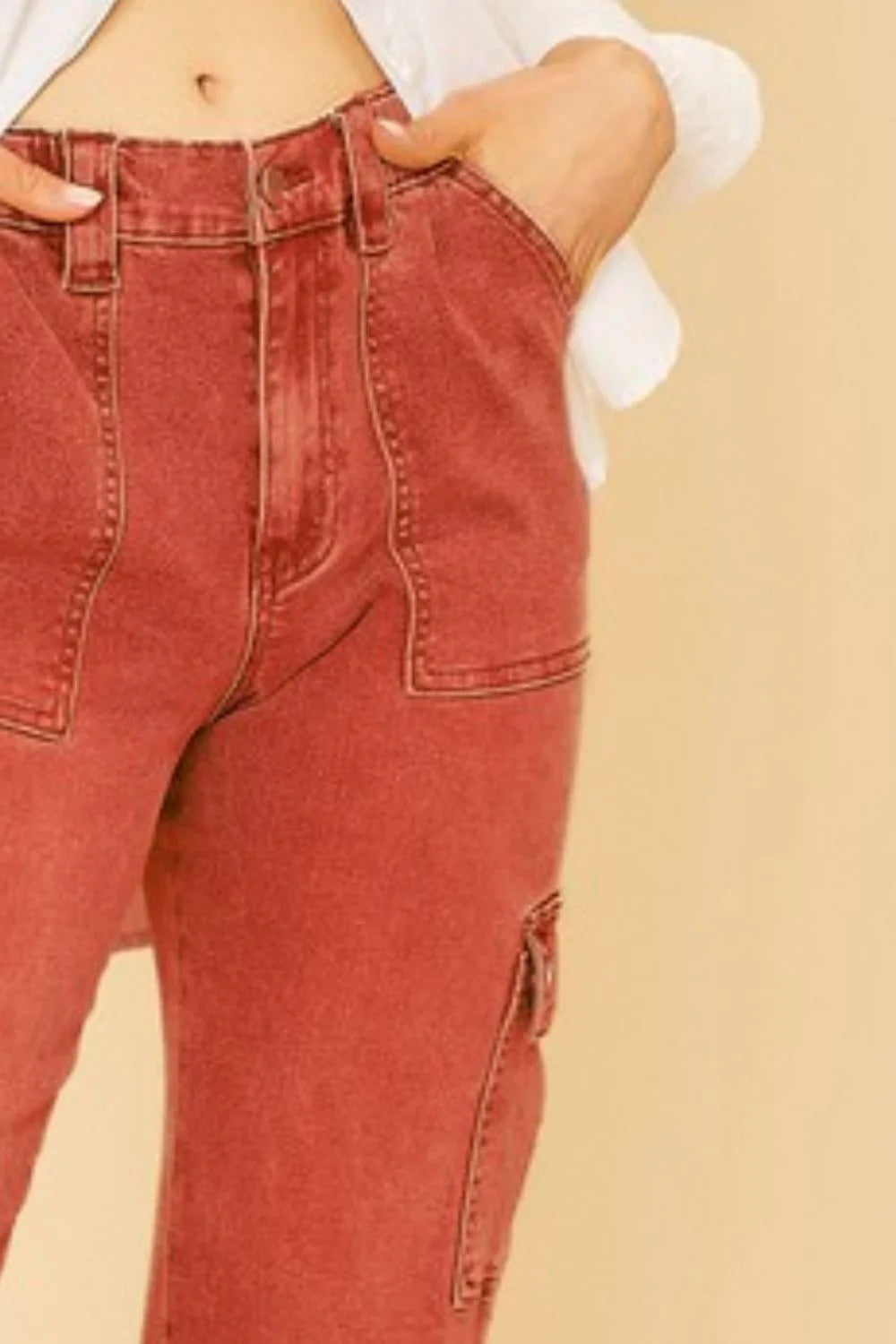 Level up your style with Annie Wear Straight Leg Jeans featuring trendy cargo pockets! 🛍️👖 #FashionGoals #DenimLove