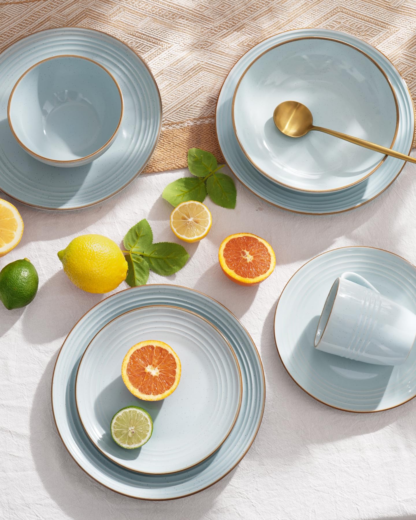 Famiware Jupiter Dinnerware Set, Plates and Bowls Dish Sets for 4 (12 Pieces), Microwave and Dishwasher Safe Stoneware Tableware, Chip and Scratch Resistant, Light Blue
