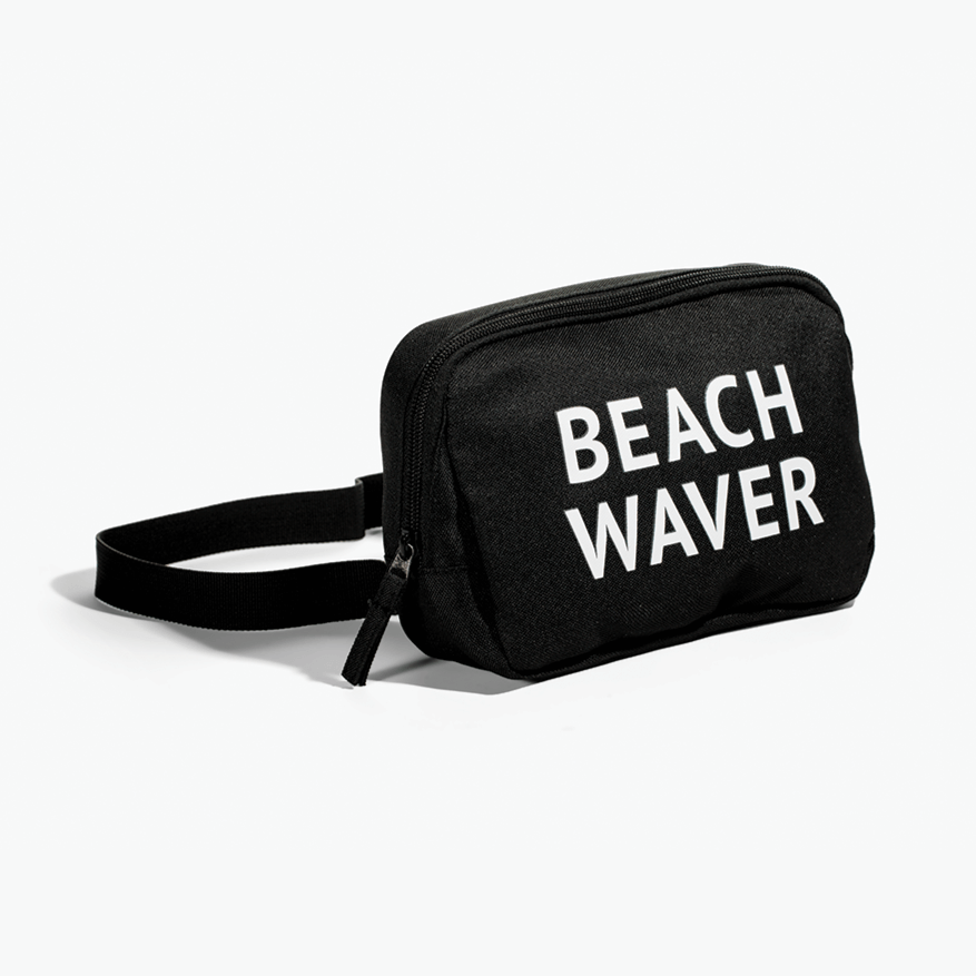 Riñonera Beachwaver con artículos esenciales para el cuidado del cabello