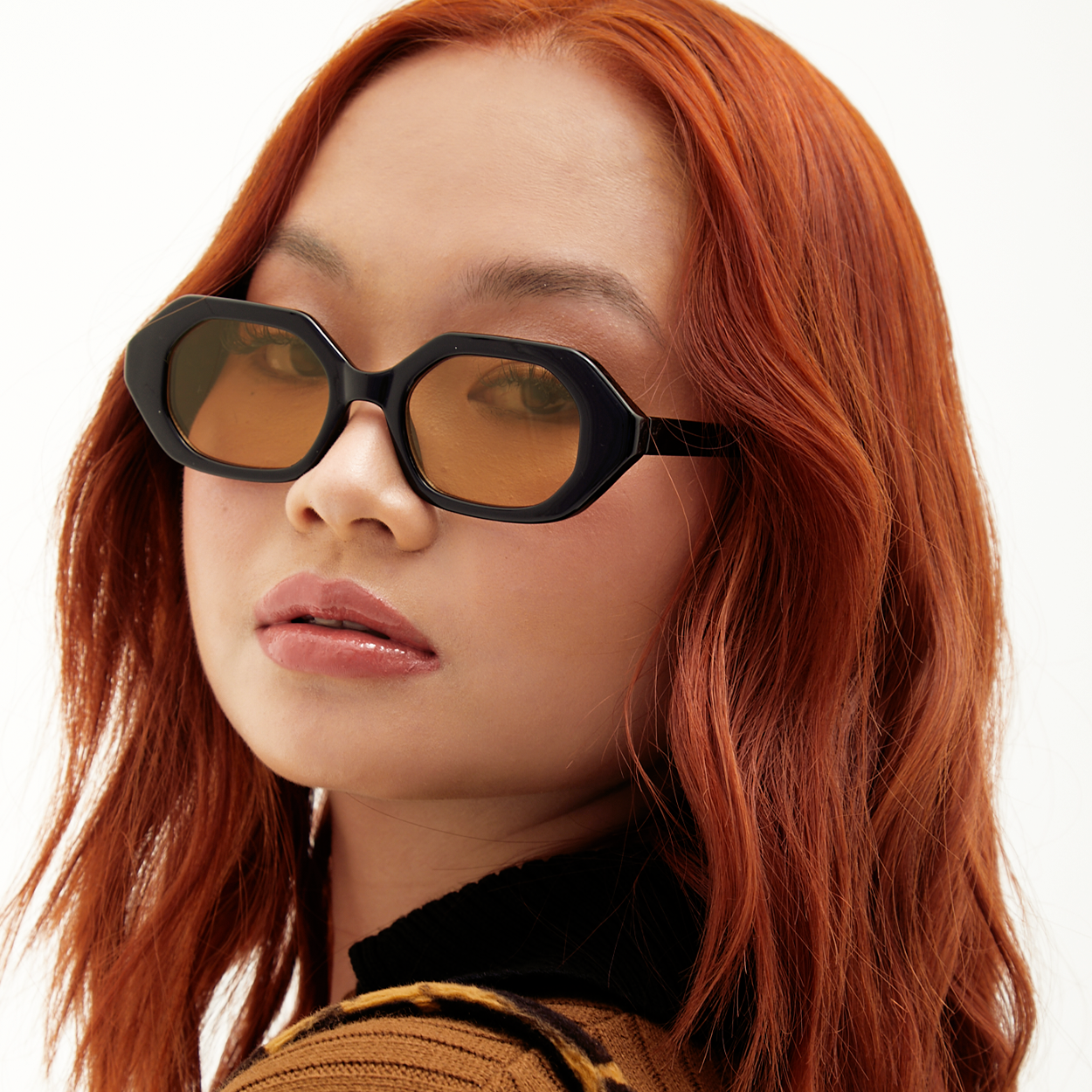 Topfoxx Came to Win Black Geometric Unisex Sunglasses