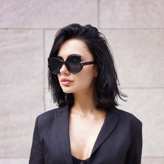 Sustainable Chloe Black Cat Eye Sunglasses With Case