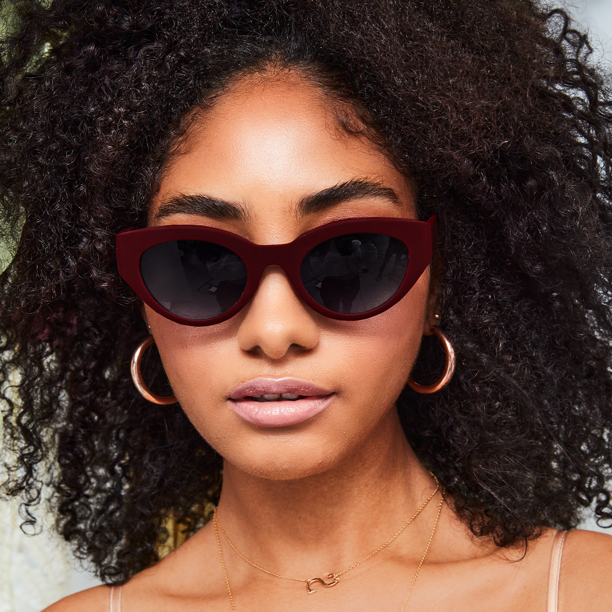 Sustainable Elizabeth Ruby Retro Oval Cat Eye Sunglasses