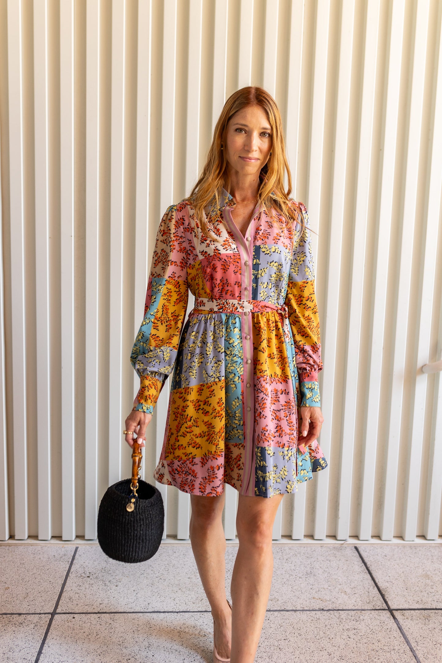 Vestido camisero abotonado con puños con estampado llamativo de Jules Dress