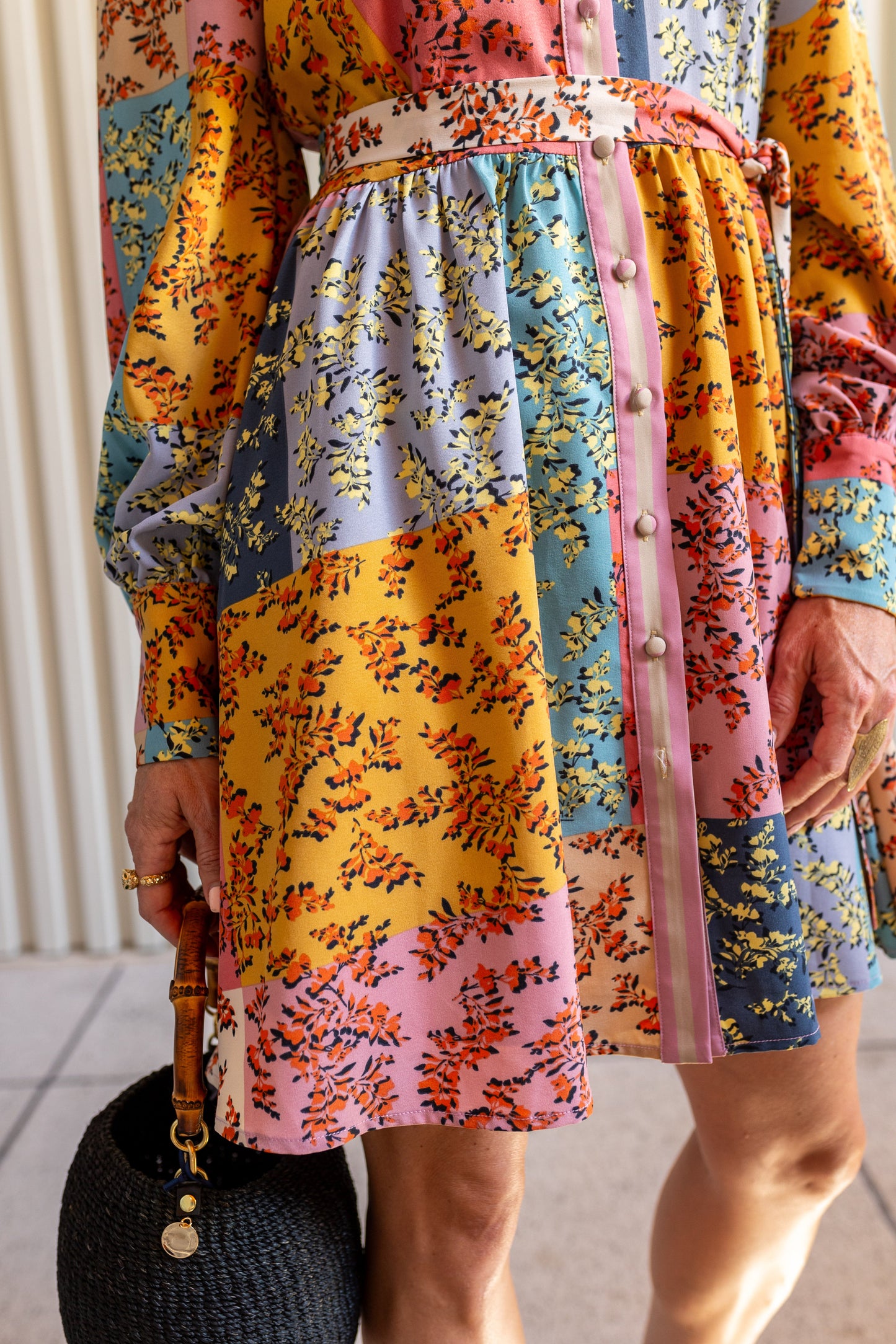 Vestido camisero abotonado con puños con estampado llamativo de Jules Dress