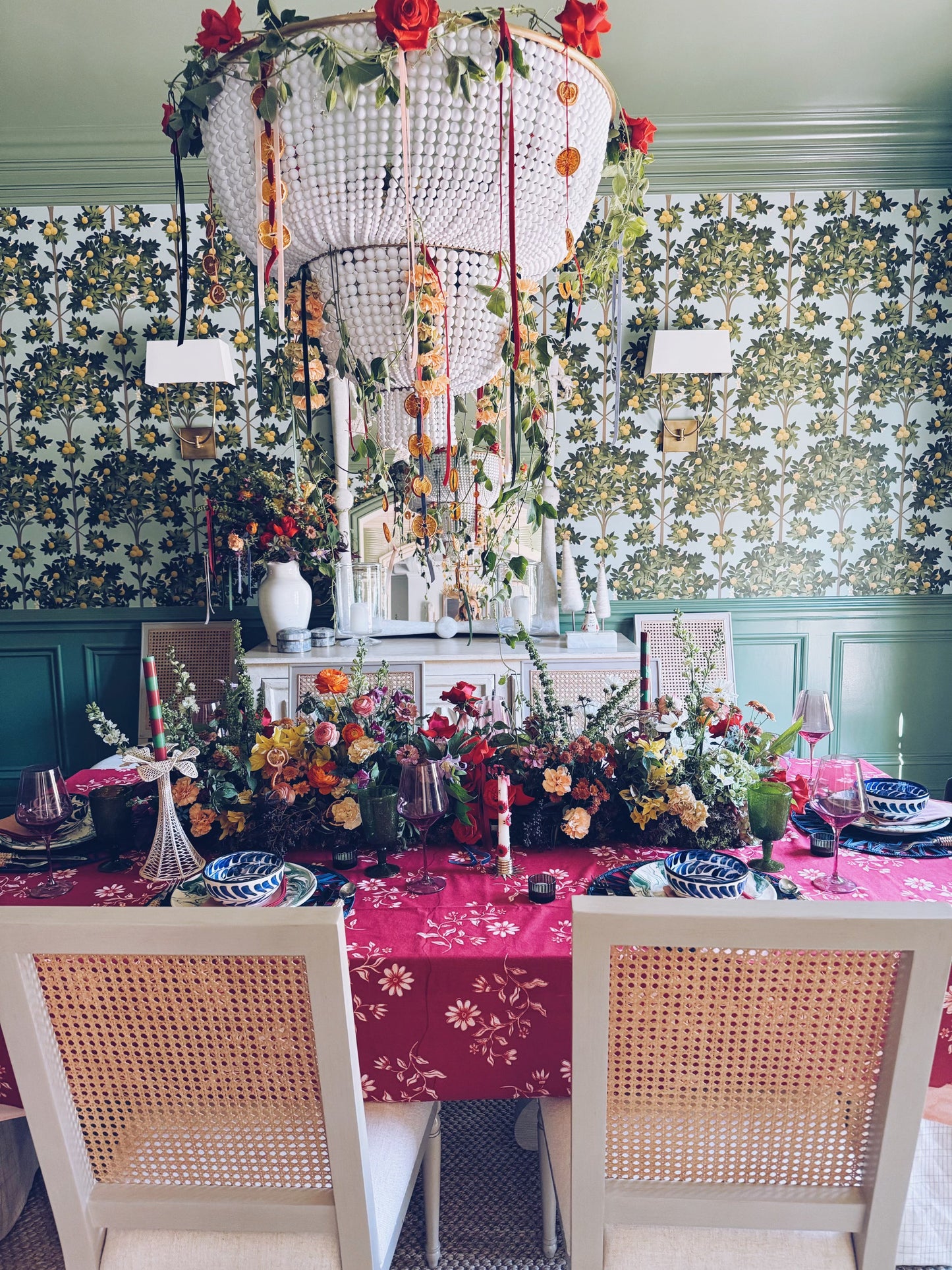 EL MANTEL PETAL ROUGE
