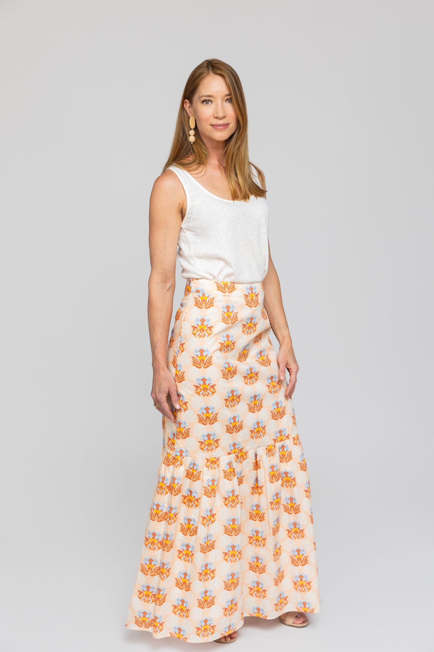 Falda Jasper con estampado floral, volantes y silueta elegante