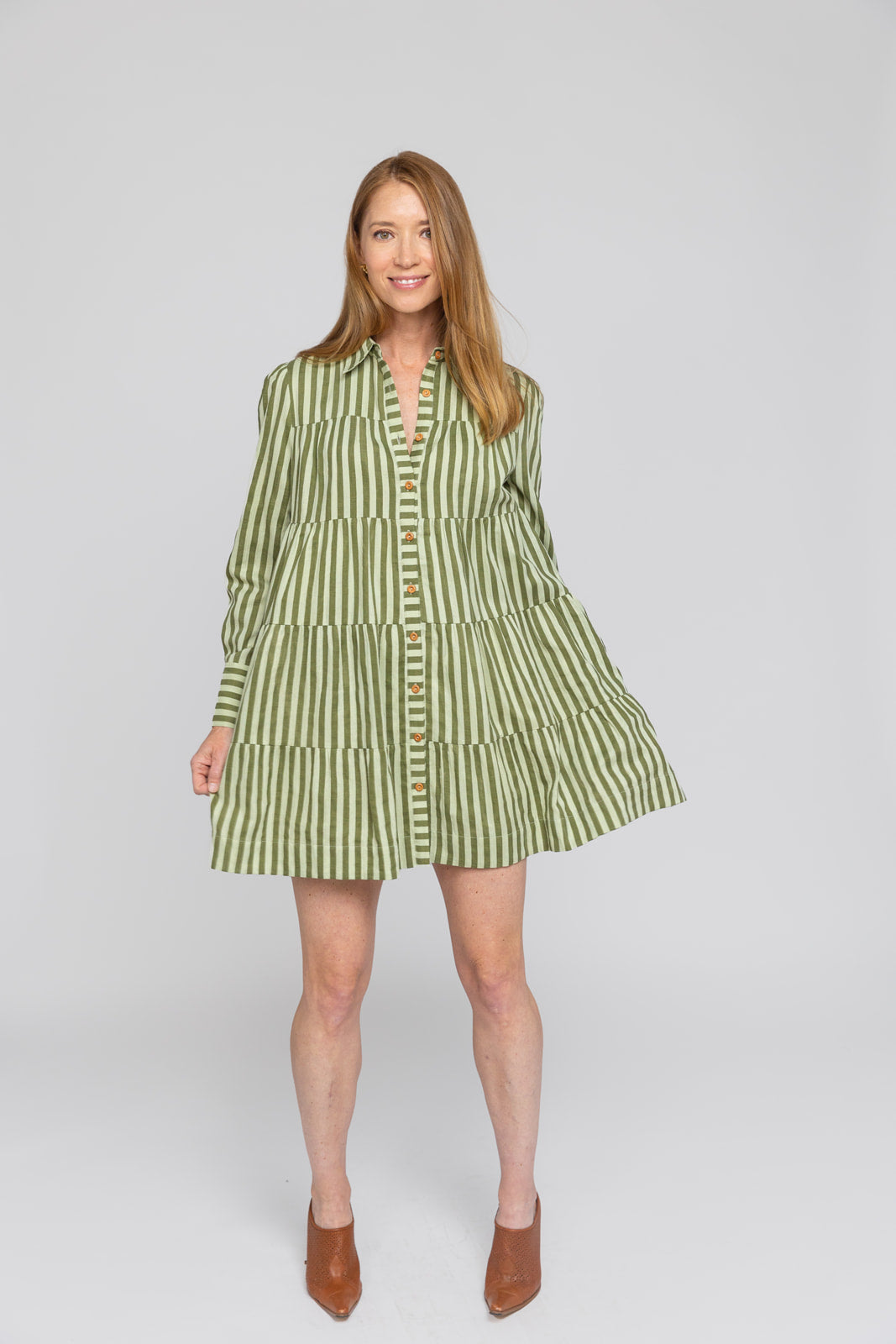 Vestido Hollis Baby Doll de rayas verdes con tapeta de botones