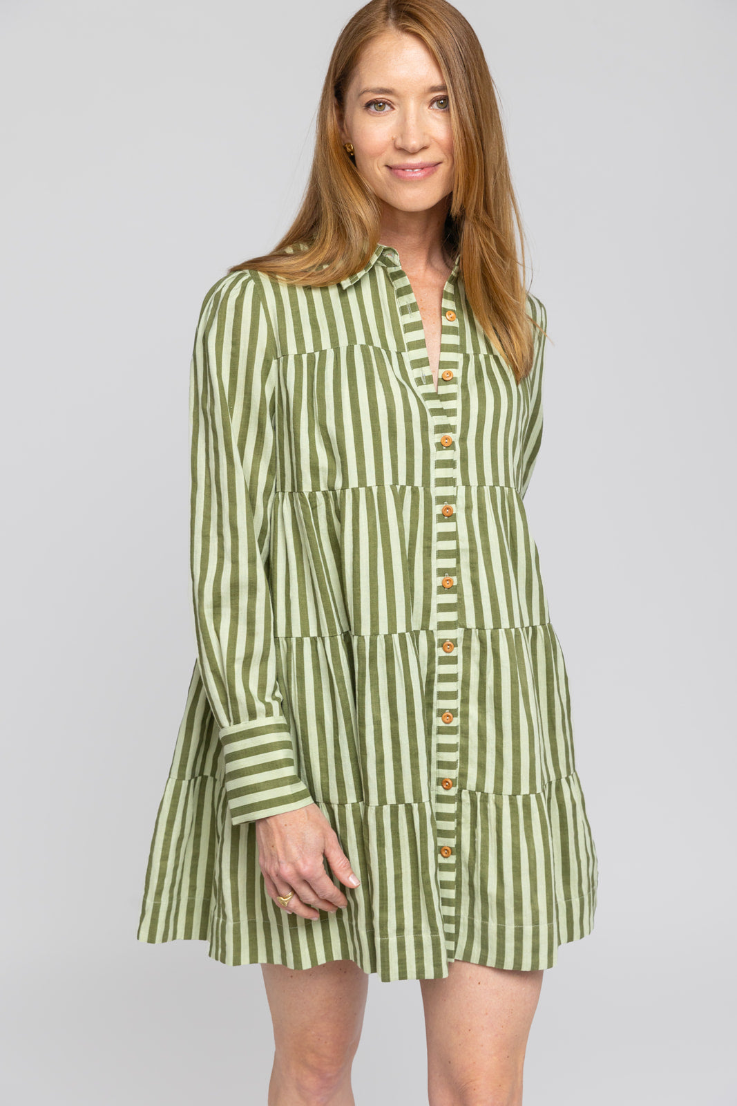 Vestido Hollis Baby Doll de rayas verdes con tapeta de botones