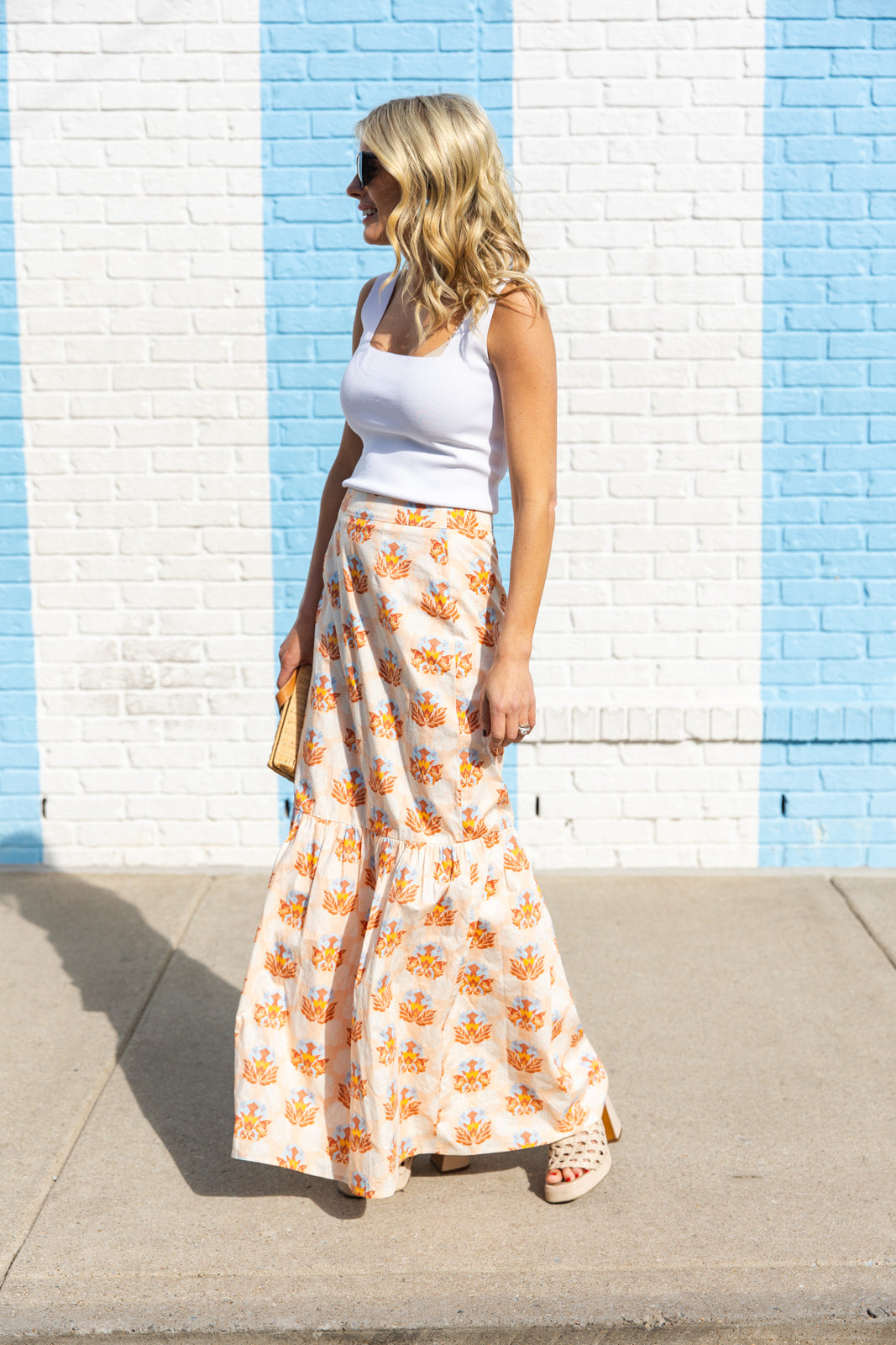 Falda Jasper con estampado floral, volantes y silueta elegante