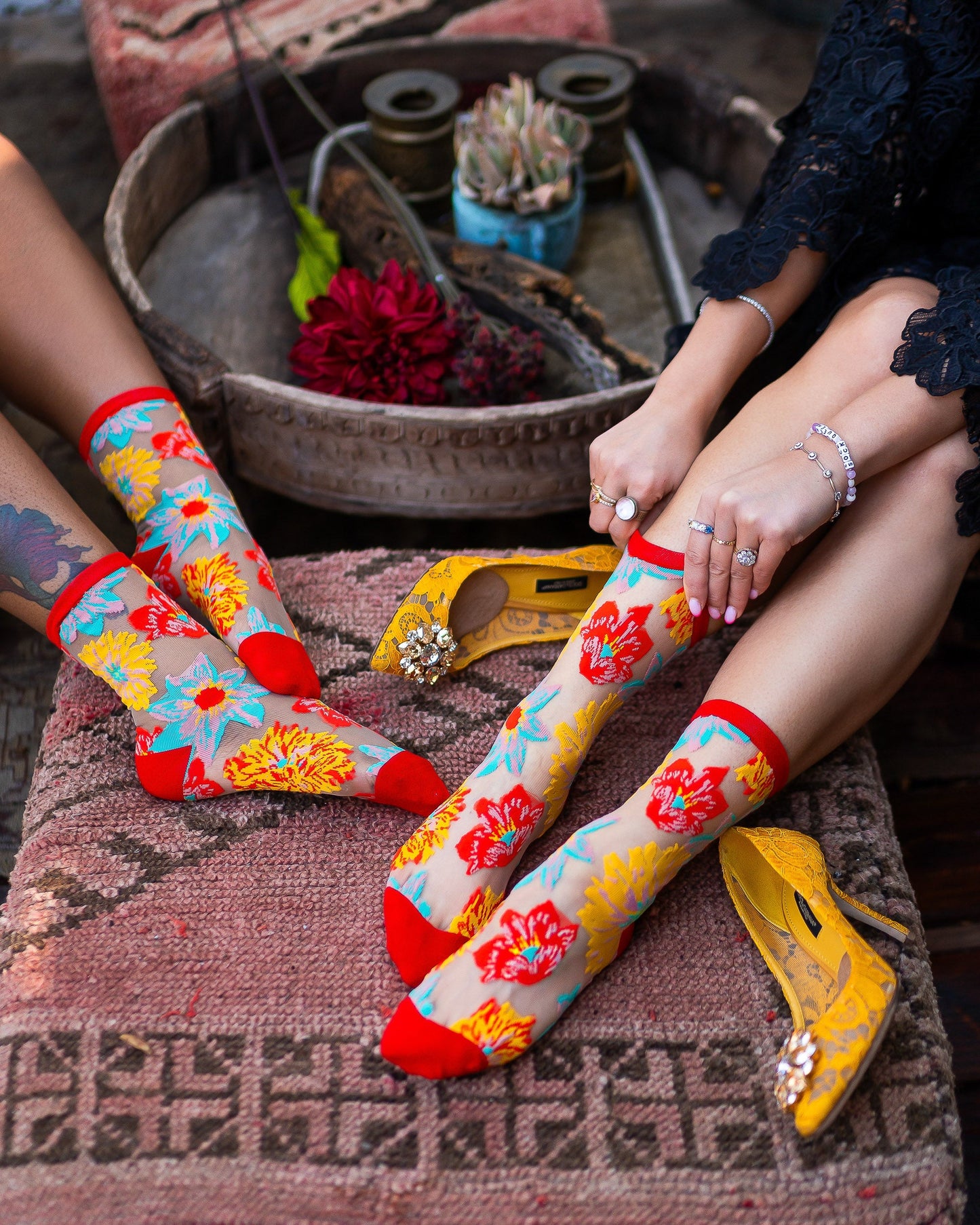Flower Power Sheer Crew Sock Floral Burst in Bright Colors