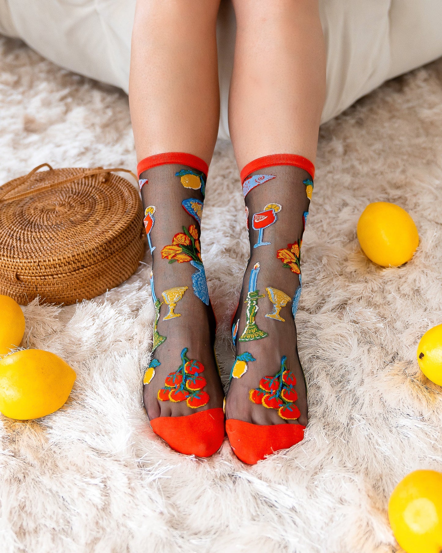 La Dolce Vita Black Sheer Crew Sock Italian Table Themed