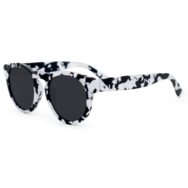 Chelsea White Tortoise Sunglasses With Gradient Lenses