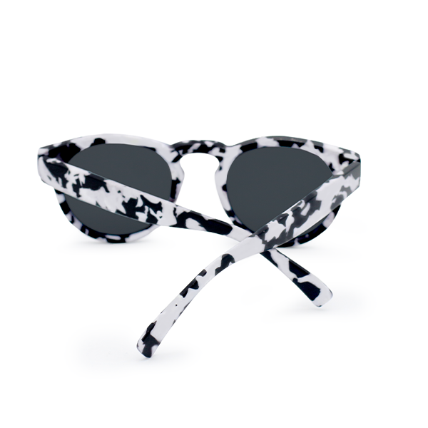 Chelsea White Tortoise Sunglasses With Gradient Lenses