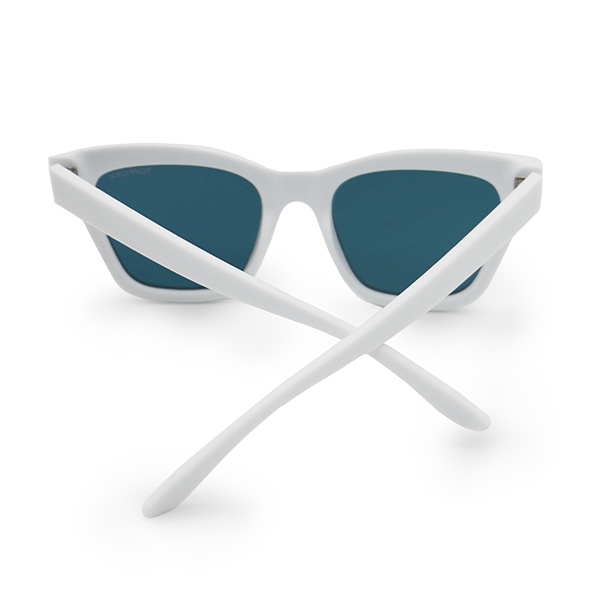 Cosmo White Rose Gold Sunglasses Oversized Cat Eye Frames