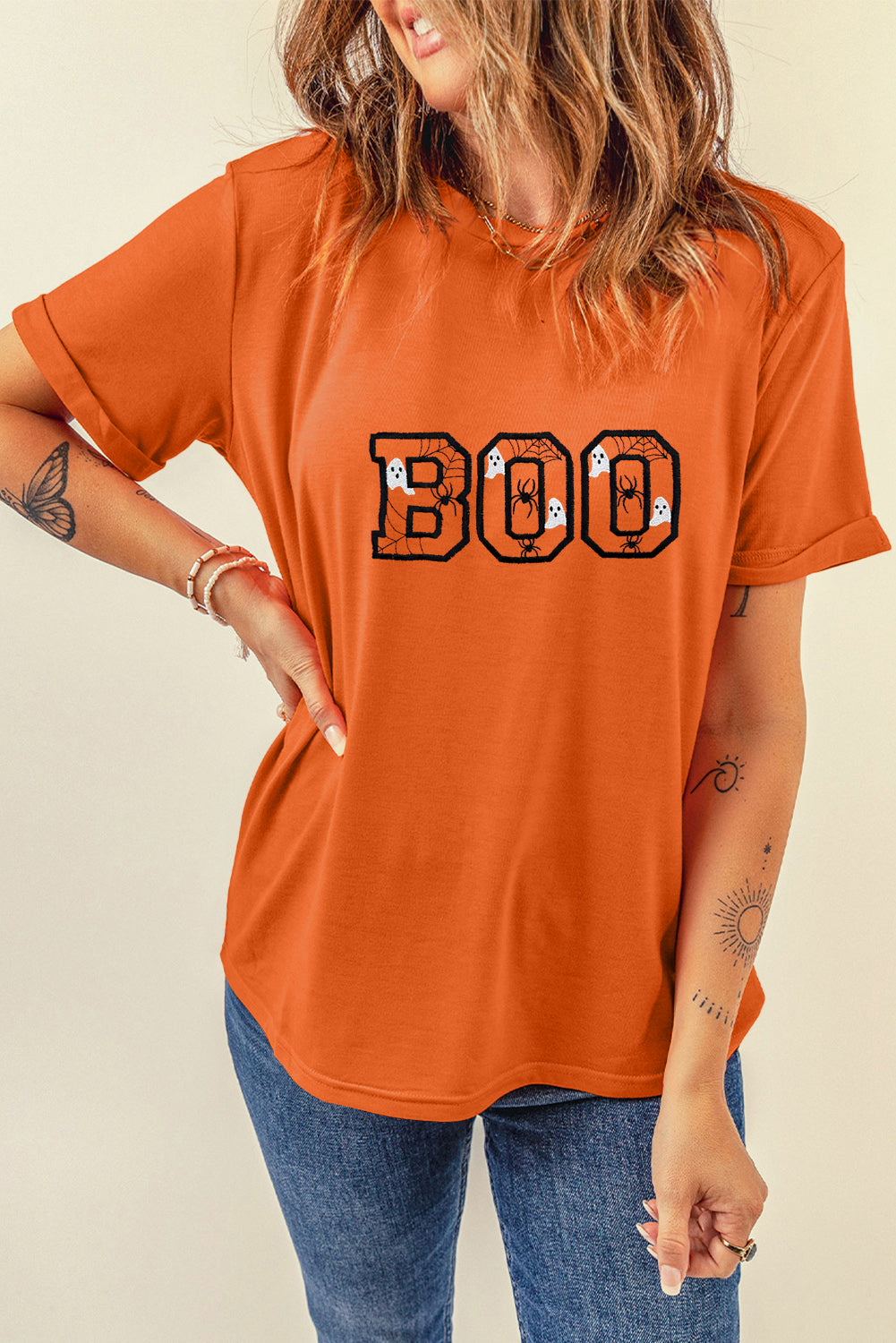 Camiseta gráfica bordada con la araña fantasma de Halloween de Orange Boo