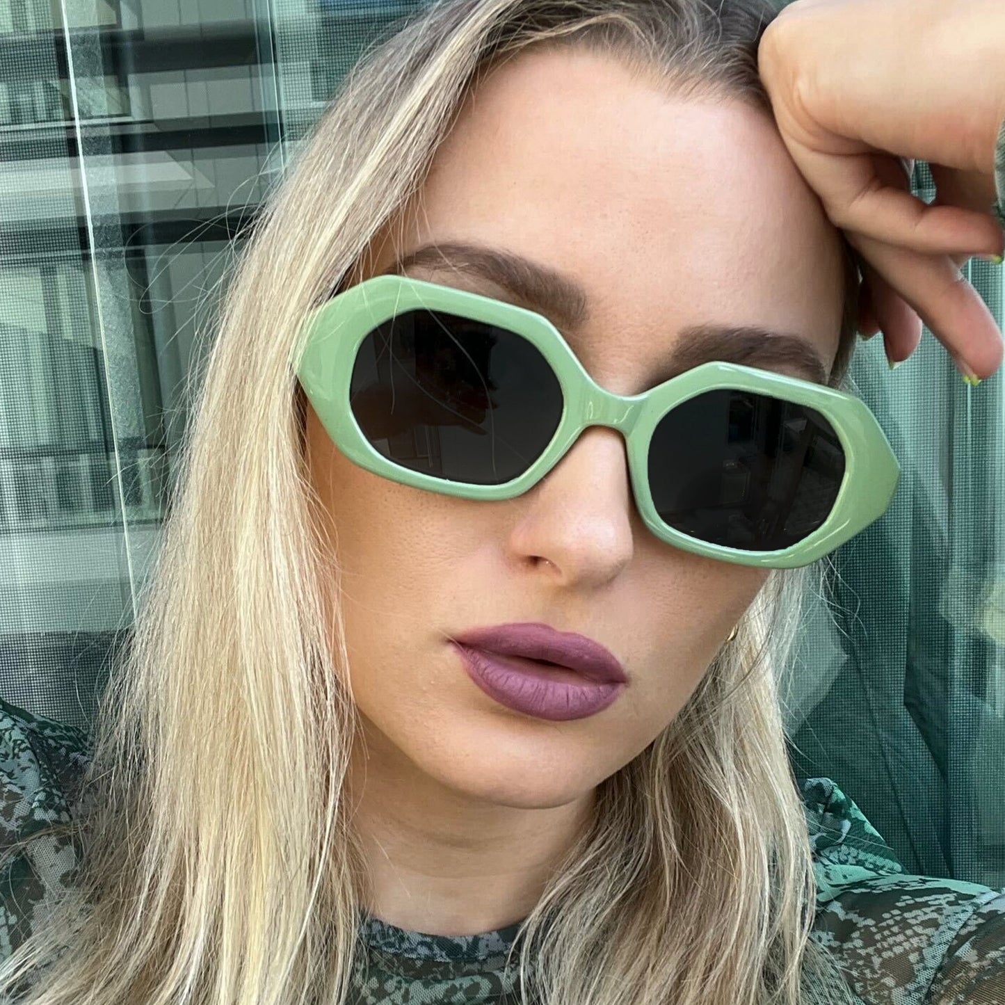 Came To Win Green Geometric Unisex Sunglasses Collection