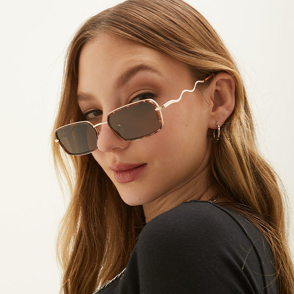 Eve Brown Vintage Sunglasses 90s Rectangular Frames