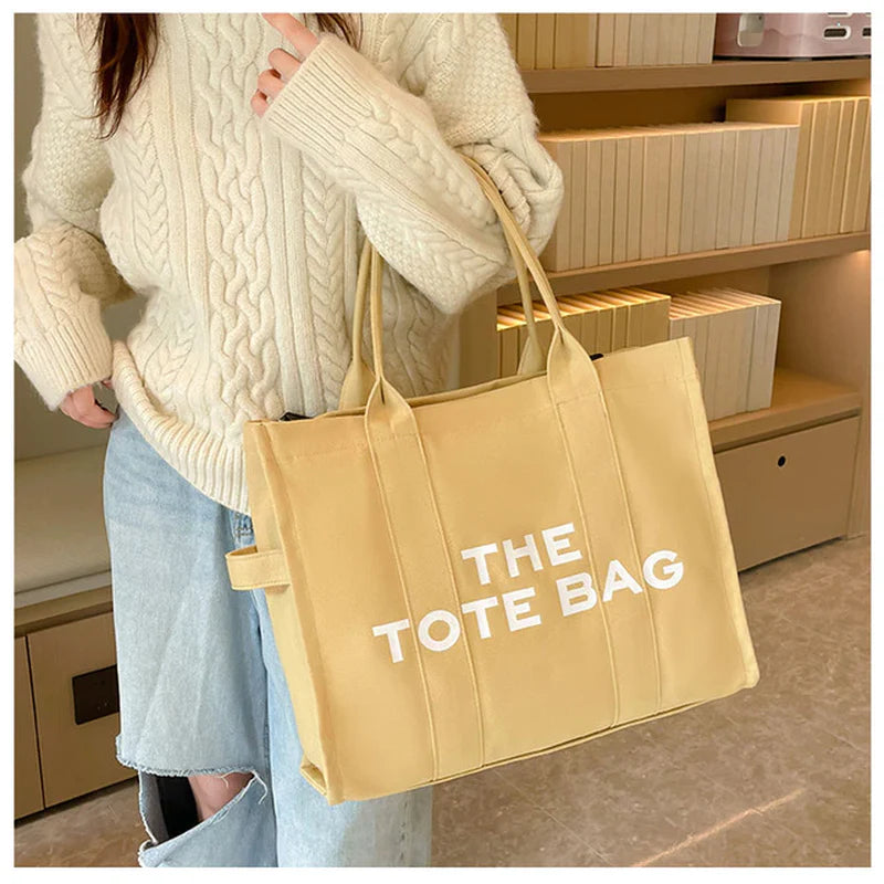 Stylish & Spacious: The Ultimate Tote Bag for Every Occasion! 👜✨ #Fashion #ToteBag #2022Trends